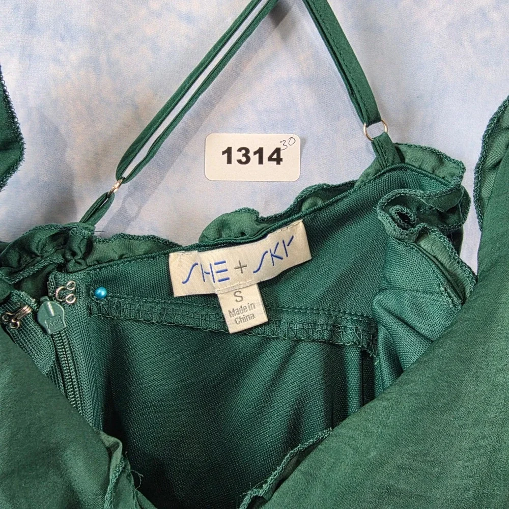 She + Sky Emerald Green Ruffle Tiered‎ Babydoll Mini Dress Cross Back Small